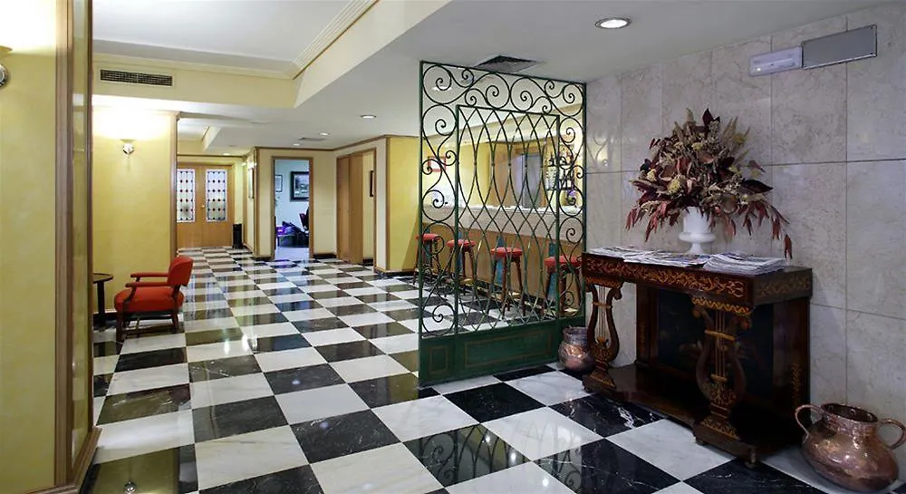Hotel Monte Carmelo Sevilla